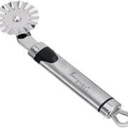 Нож для теста Bergner 18*4см